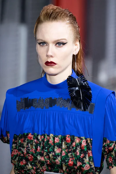 Look 83
